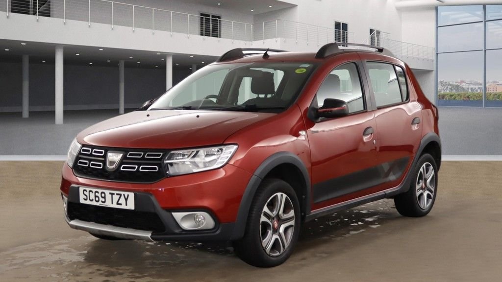 Used Dacia Sandero Stepway 2019 for sale - 77188364: Photo 2
