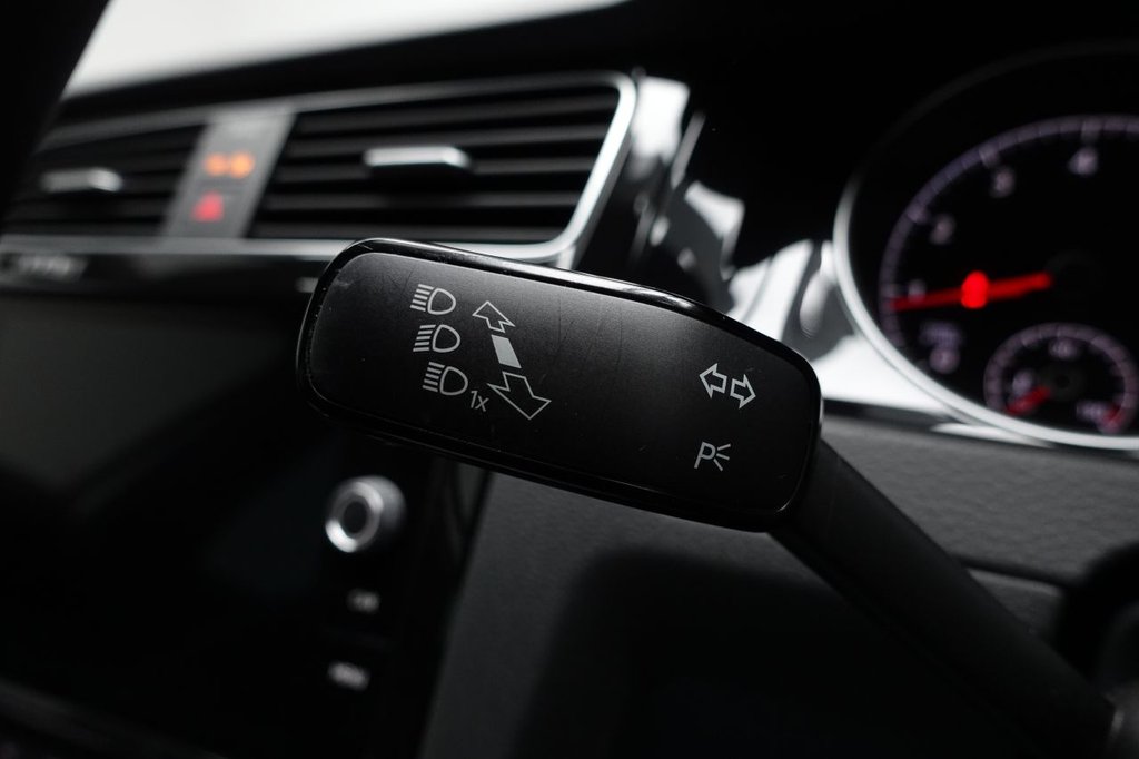 Used Volkswagen Golf 2019 for sale - 76496761: Photo 29