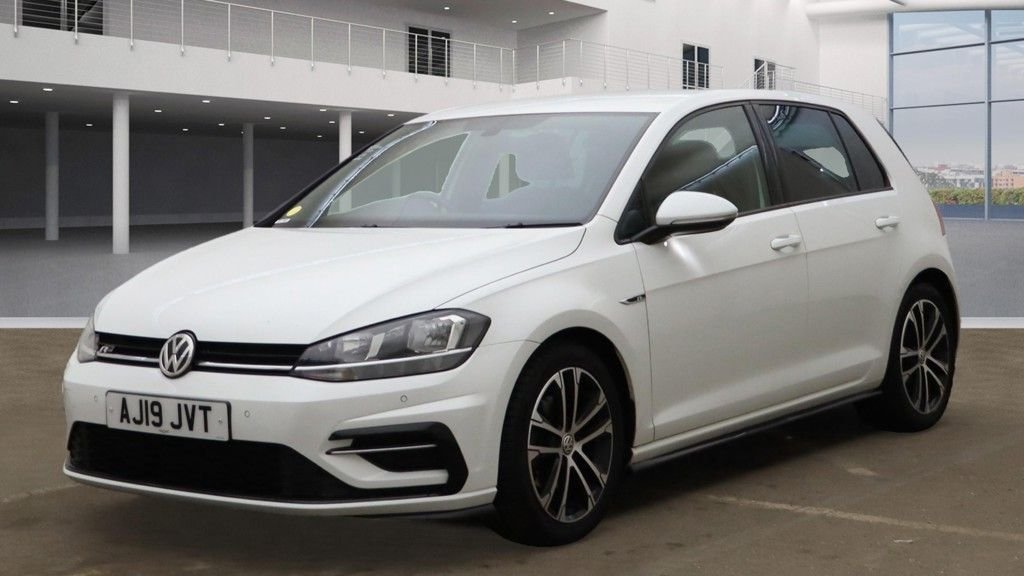 Used Volkswagen Golf 2019 for sale - 76496761: Photo 5