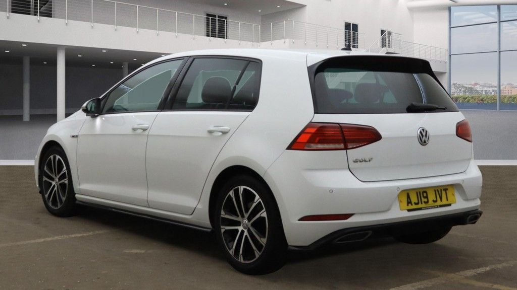 Used Volkswagen Golf 2019 for sale - 76496761: Photo 6