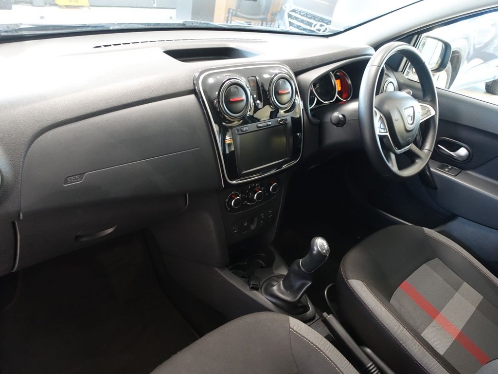 Used Dacia Sandero Stepway 2020 for sale - 77027000: Photo 15