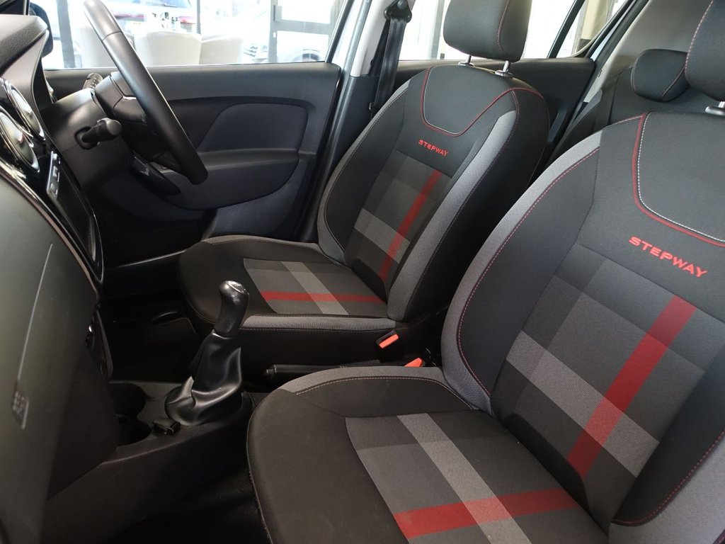 Used Dacia Sandero Stepway 2020 for sale - 77027000: Photo 17