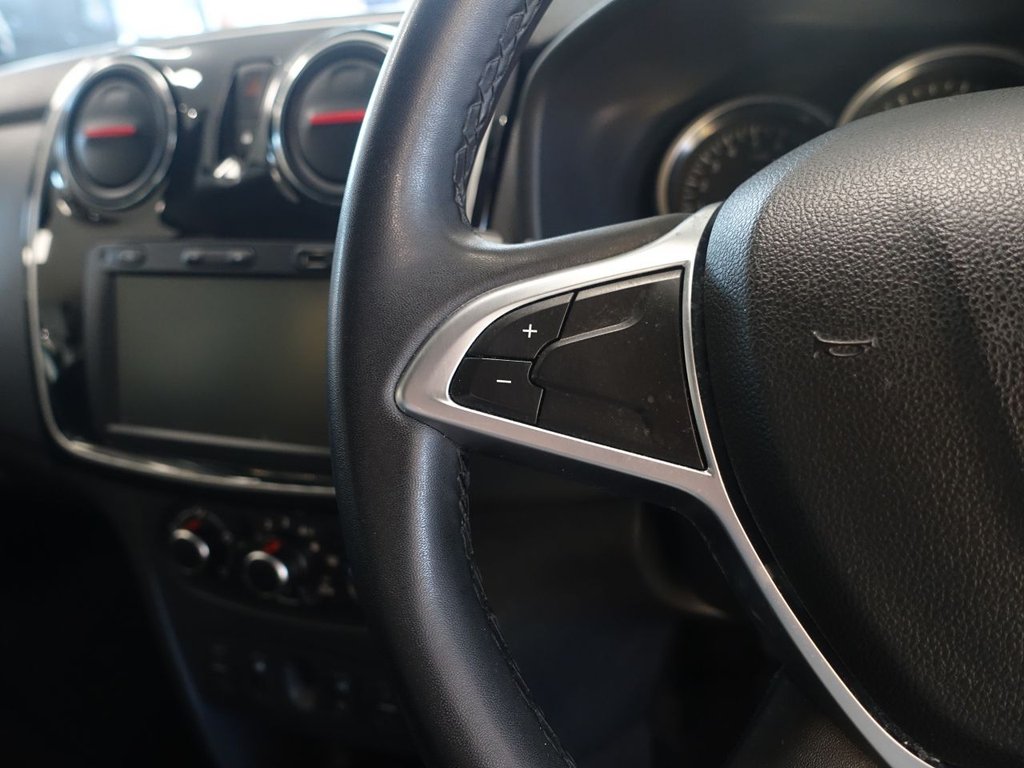 Used Dacia Sandero Stepway 2020 for sale - 77027000: Photo 27