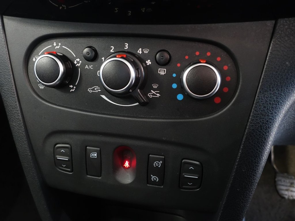 Used Dacia Sandero Stepway 2020 for sale - 77027000: Photo 35