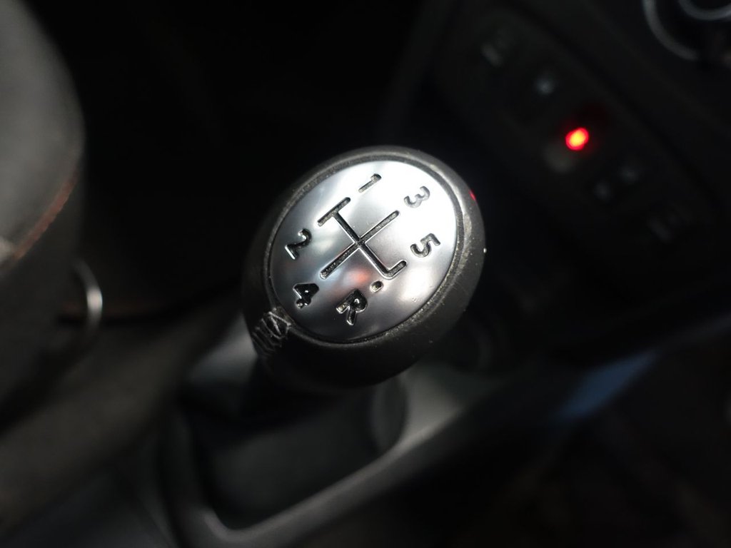 Used Dacia Sandero Stepway 2020 for sale - 77027000: Photo 36