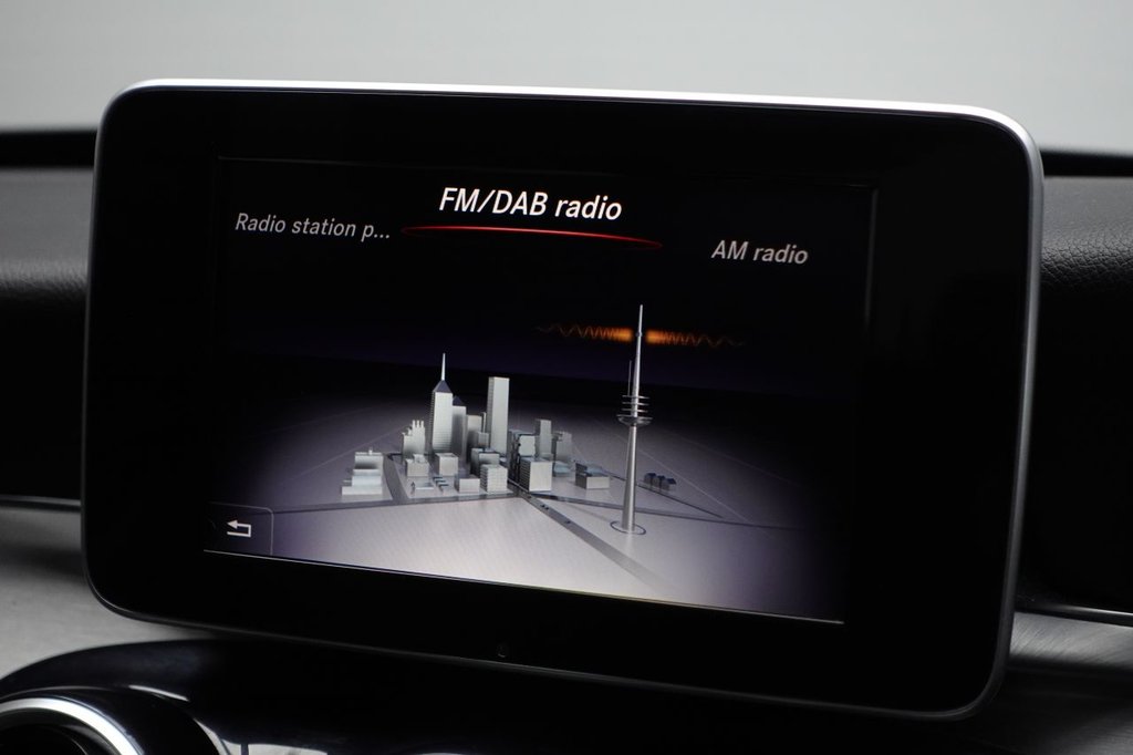 Used Mercedes-Benz C Class 2018 for sale - 76711504: Photo 27