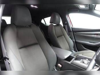 Used Mazda Mazda3 2019 for sale - 79584887: Photo