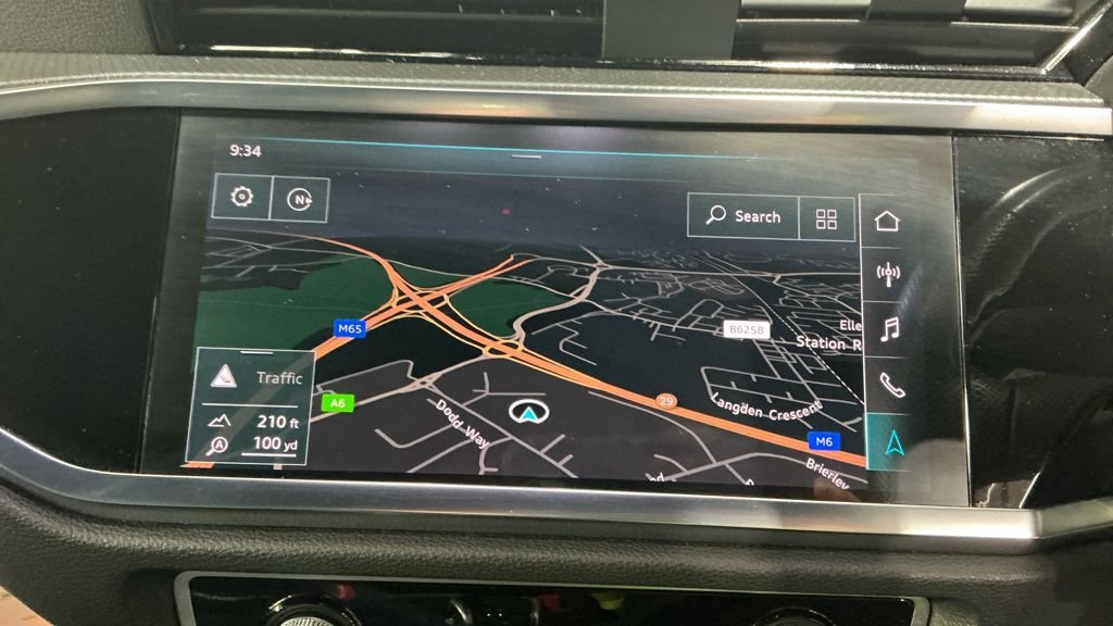 Used Audi Q3 2019 for sale - 77835208: Photo 3