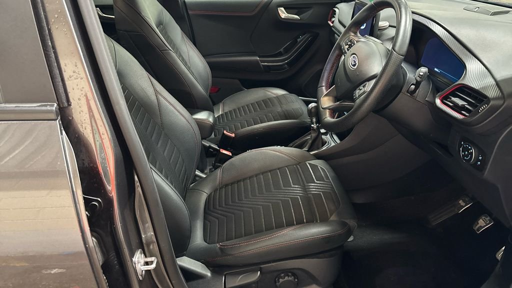 Used Ford Puma 2021 for sale - 76867849: Photo 2