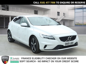 Used Volvo V40 2019 for sale - 77667259: Photo