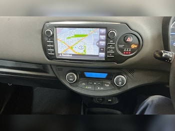 Used Toyota Yaris 2020 for sale - 78154083: Photo