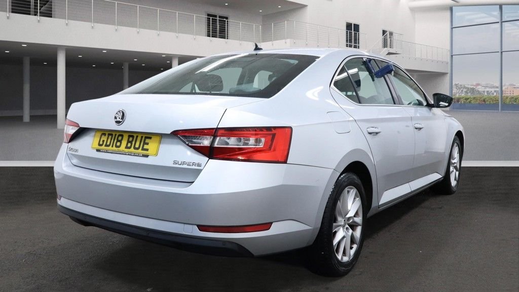 Used Skoda Superb 2018 for sale - 77027292: Photo 8
