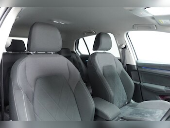 Used Volkswagen Golf 2021 for sale - 79584297: Photo