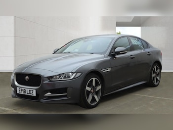 Used Jaguar XE 2018 for sale - 78372963: Photo