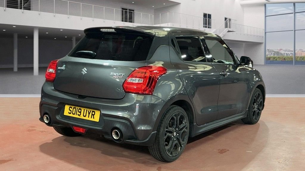 Used Suzuki Swift 2019 for sale - 78068987: Photo 5
