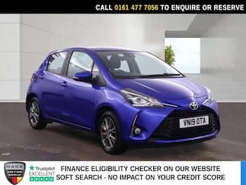 Used Toyota Yaris 2019 for sale - 79738536: Photo