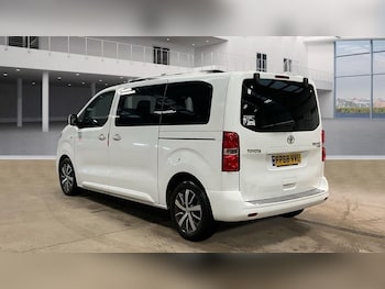 Used Toyota PROACE CITY Verso 2018 for sale - 77384137: Photo