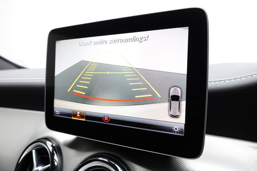 Used Mercedes-Benz A-Class 2018 for sale - 76617467: Photo 41