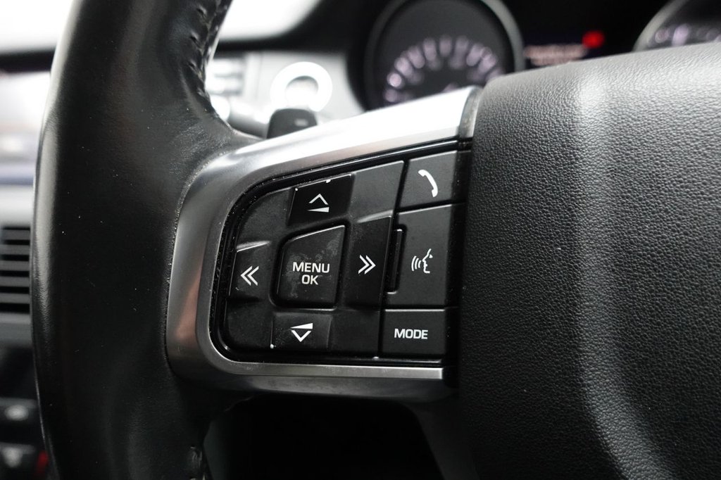 Used Land Rover Discovery Sport 2016 for sale - 77952582: Photo 43