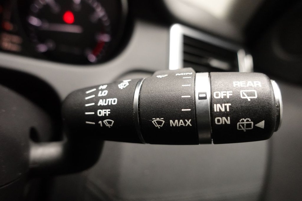 Used Land Rover Discovery Sport 2016 for sale - 77952582: Photo 48