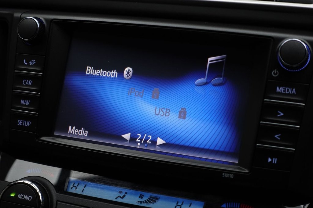 Used Toyota RAV4 2016 for sale - 76496685: Photo 32