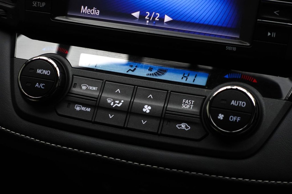 Used Toyota RAV4 2016 for sale - 76496685: Photo 35