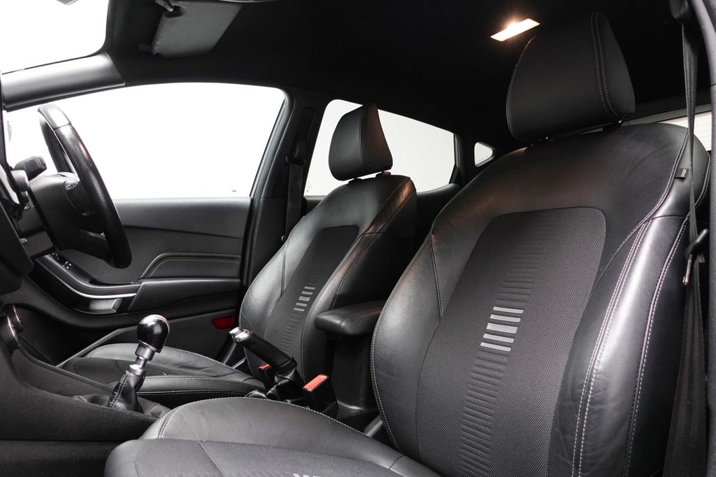 Used Ford Fiesta 2018 for sale - 76386501: Photo 17