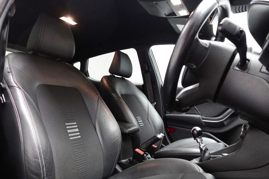 Used Ford Fiesta 2018 for sale - 76386501: Photo 2