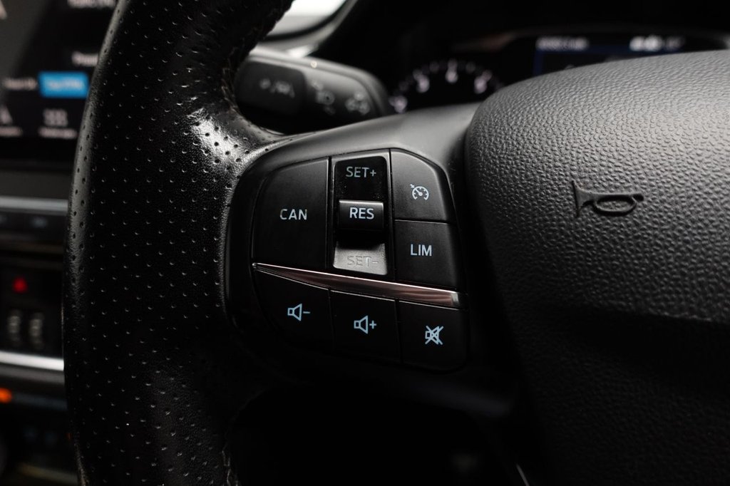 Used Ford Fiesta 2018 for sale - 76386501: Photo 23