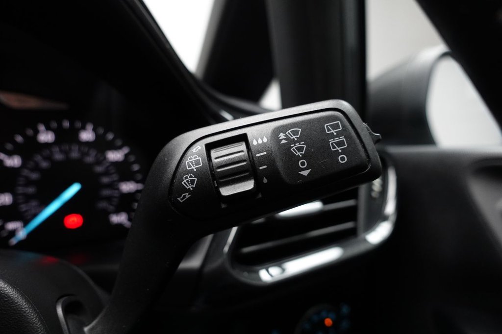 Used Ford Fiesta 2018 for sale - 76386501: Photo 38