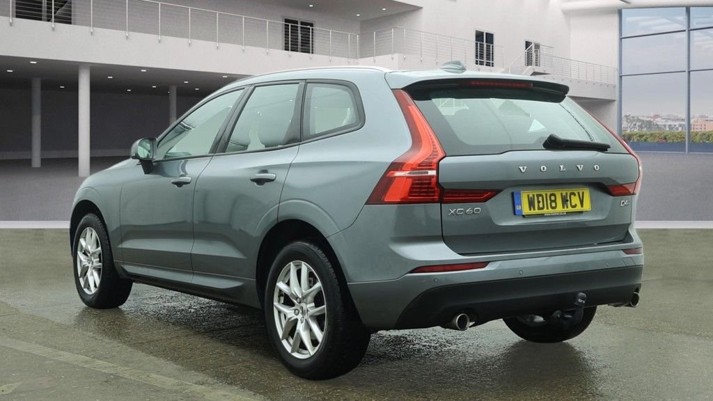 Used Volvo XC60 2018 for sale - 77952520: Photo 3