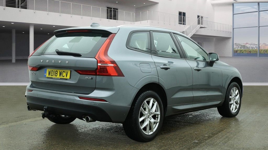 Used Volvo XC60 2018 for sale - 77952520: Photo 4