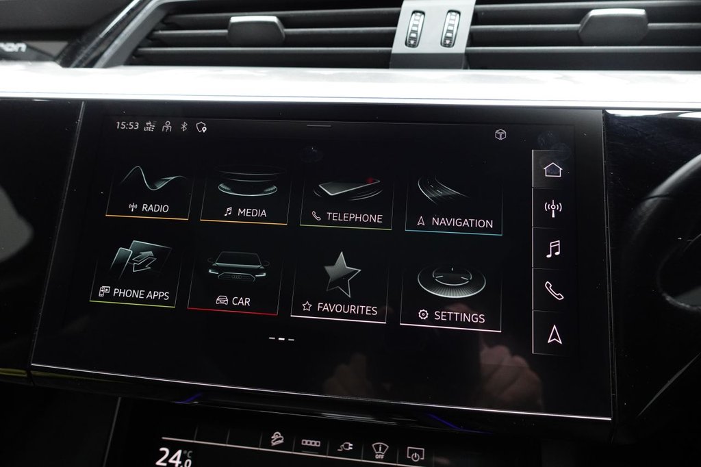 Used Audi e-tron 2022 for sale - 77065083: Photo 29