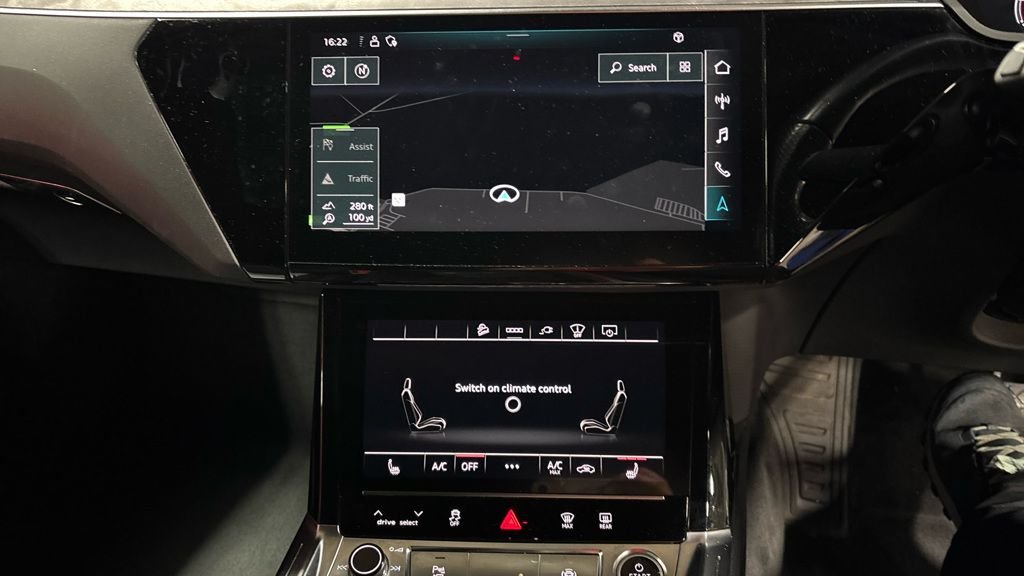 Used Audi e-tron 2022 for sale - 77065083: Photo 3