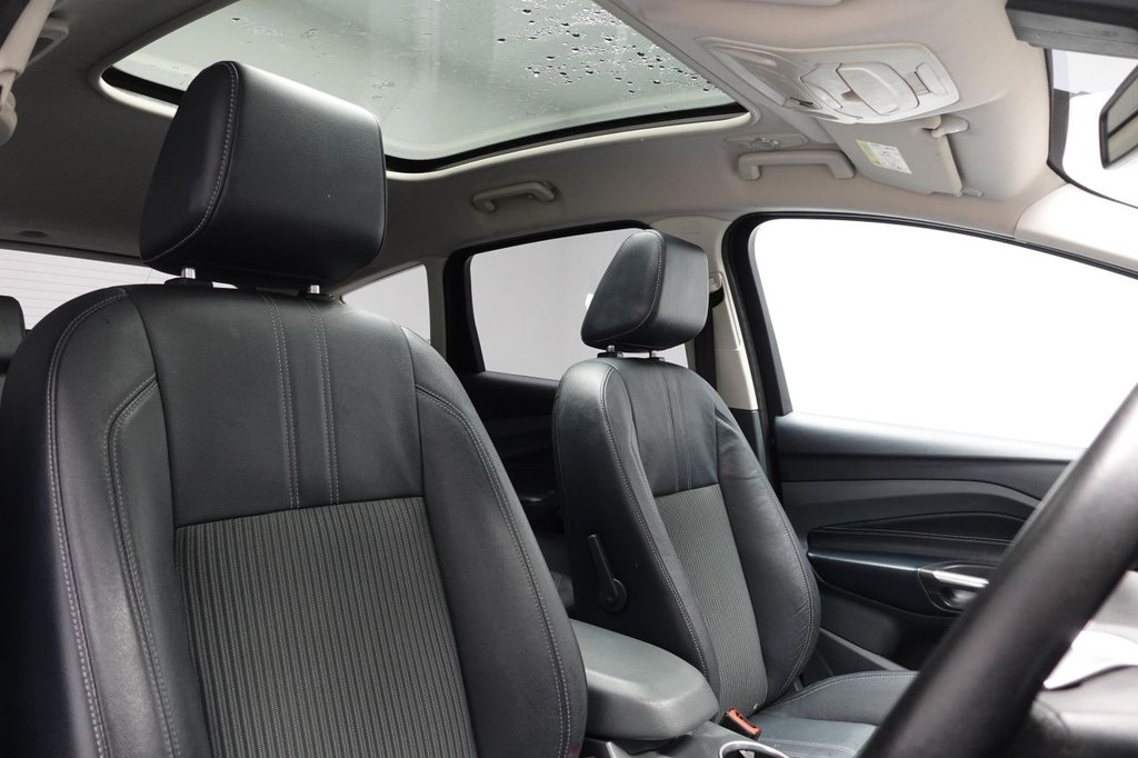 Used Ford C-Max 2015 for sale - 77110909: Photo 2