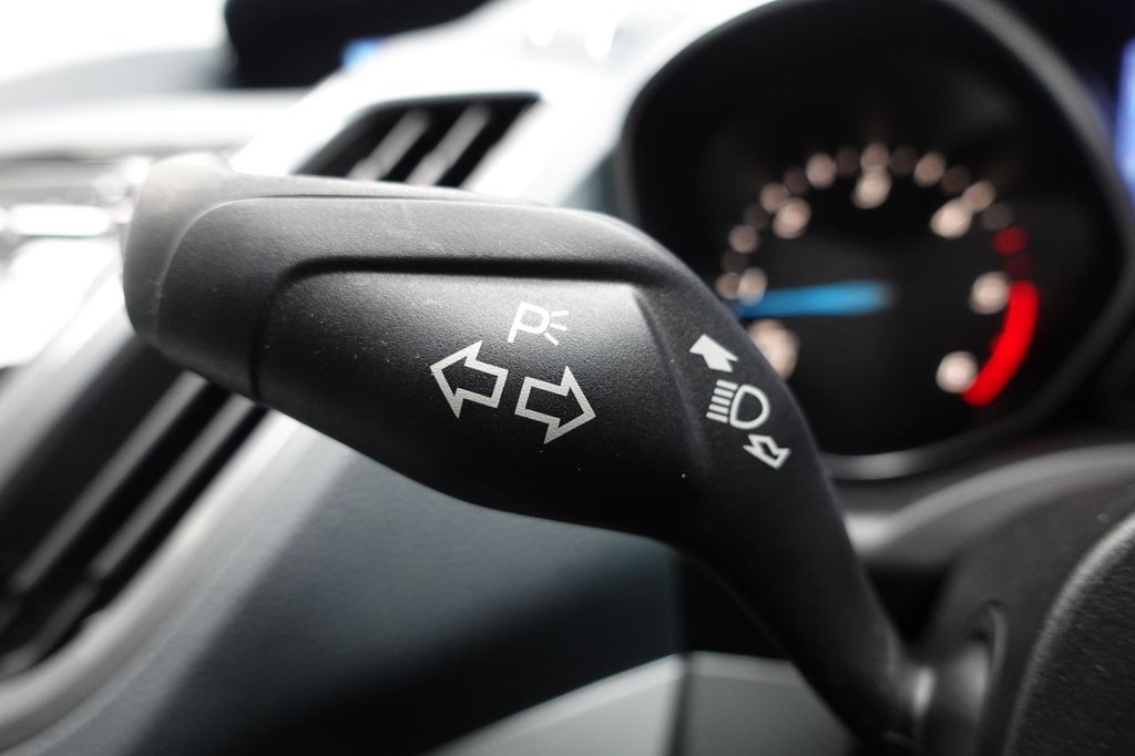 Used Ford C-Max 2015 for sale - 77110909: Photo 36