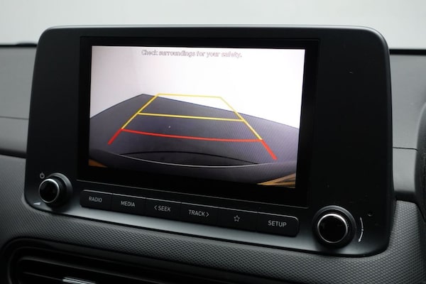 Used Hyundai KONA 2021 for sale - 76074078: Photo 3
