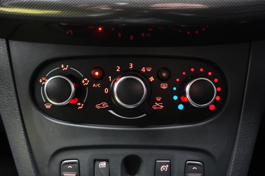 Used Dacia Sandero Stepway 2020 for sale - 77583840: Photo 35