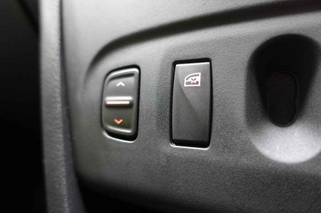 Used Dacia Sandero Stepway 2020 for sale - 77583840: Photo 39