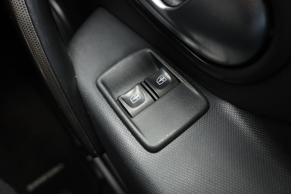 Used Dacia Sandero Stepway 2020 for sale - 77583840: Photo 41