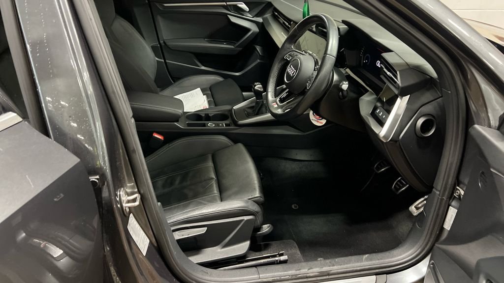 Used Audi A3 2022 for sale - 76950671: Photo 2