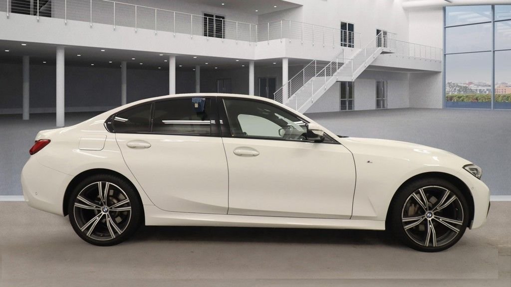 Used BMW 3 Series 2020 for sale - 76740255: Photo 9