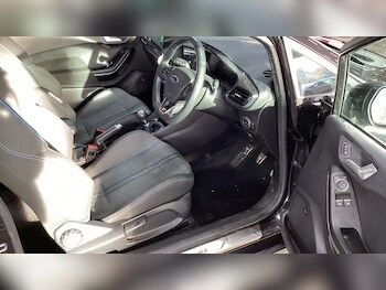 Used Ford Fiesta 2019 for sale - 76470149: Photo