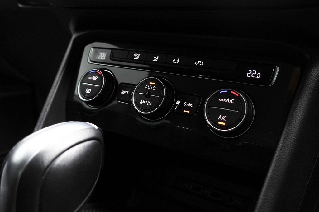 Used Volkswagen Tiguan 2020 for sale - 75630548: Photo 32