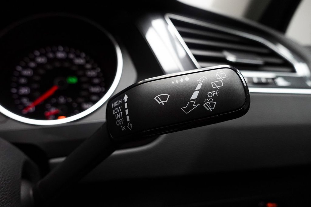 Used Volkswagen Tiguan 2020 for sale - 75630548: Photo 40