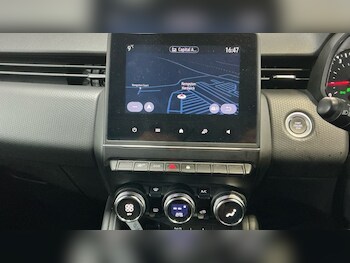 Used Renault Clio 2022 for sale - 77547495: Photo