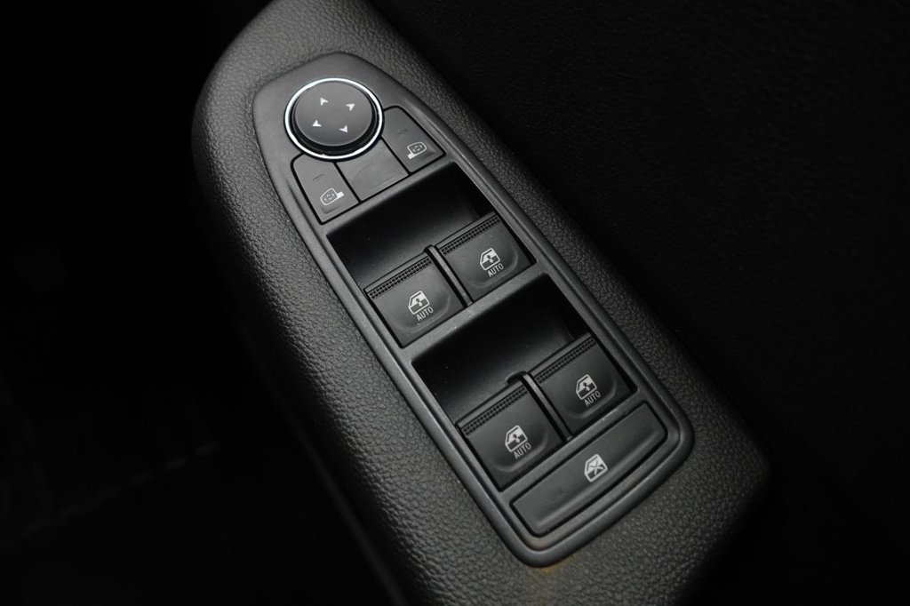 Used Renault Clio 2022 for sale - 77547495: Photo 42