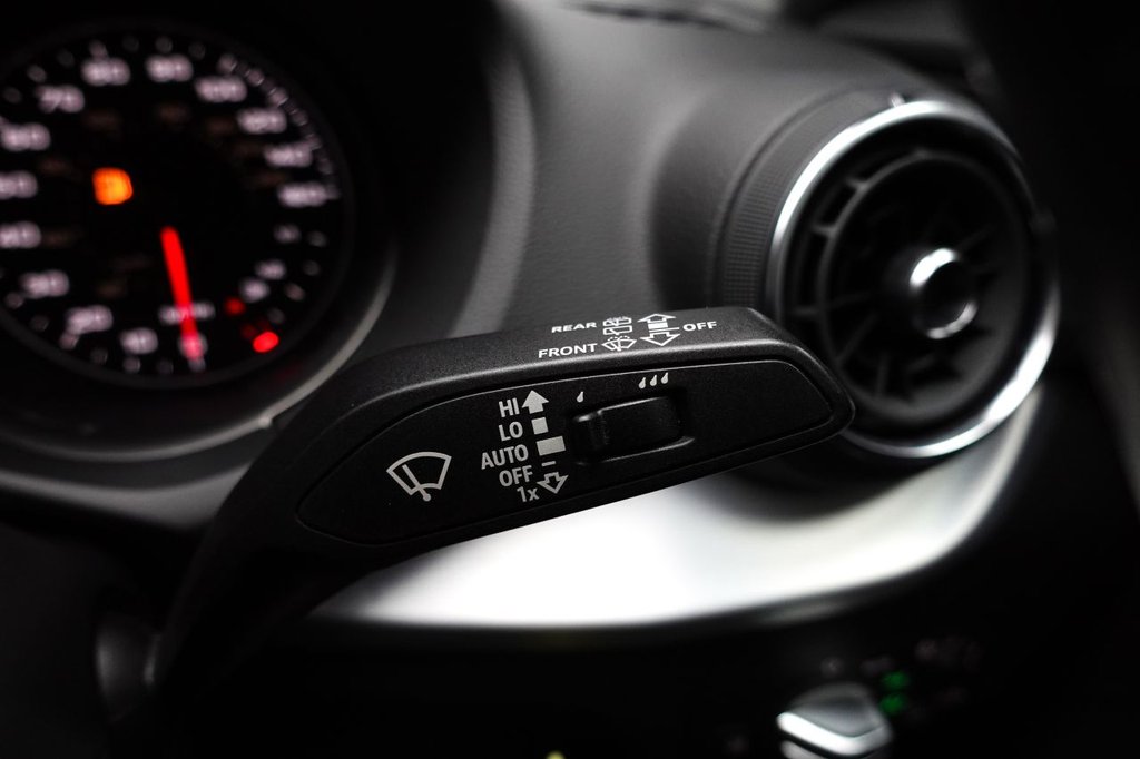 Used Audi Q2 2020 for sale - 76595942: Photo 49