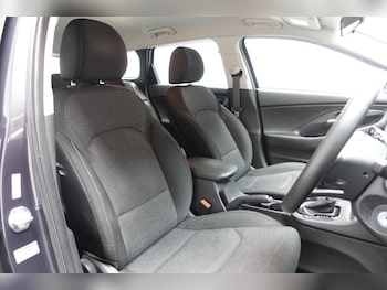 Used Hyundai i30 2023 for sale - 79584291: Photo