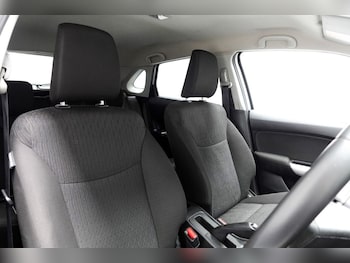 Used Suzuki Baleno 2017 for sale - 75641925: Photo